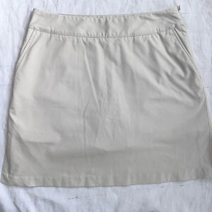 EUC Women’s Size 6 Adidas Clima Cool Athletic Golf Skort Tan/Beige